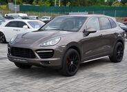 Porsche Cayenne 2