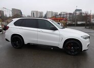 BMW X5 SUV 3,0 l 280 kw