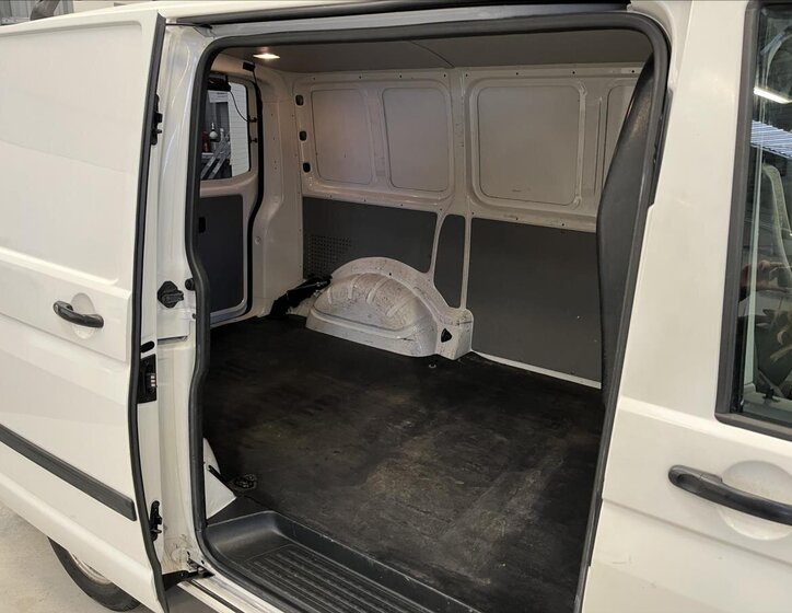 Volkswagen Transporter Skříň 2,0 l 75 kw