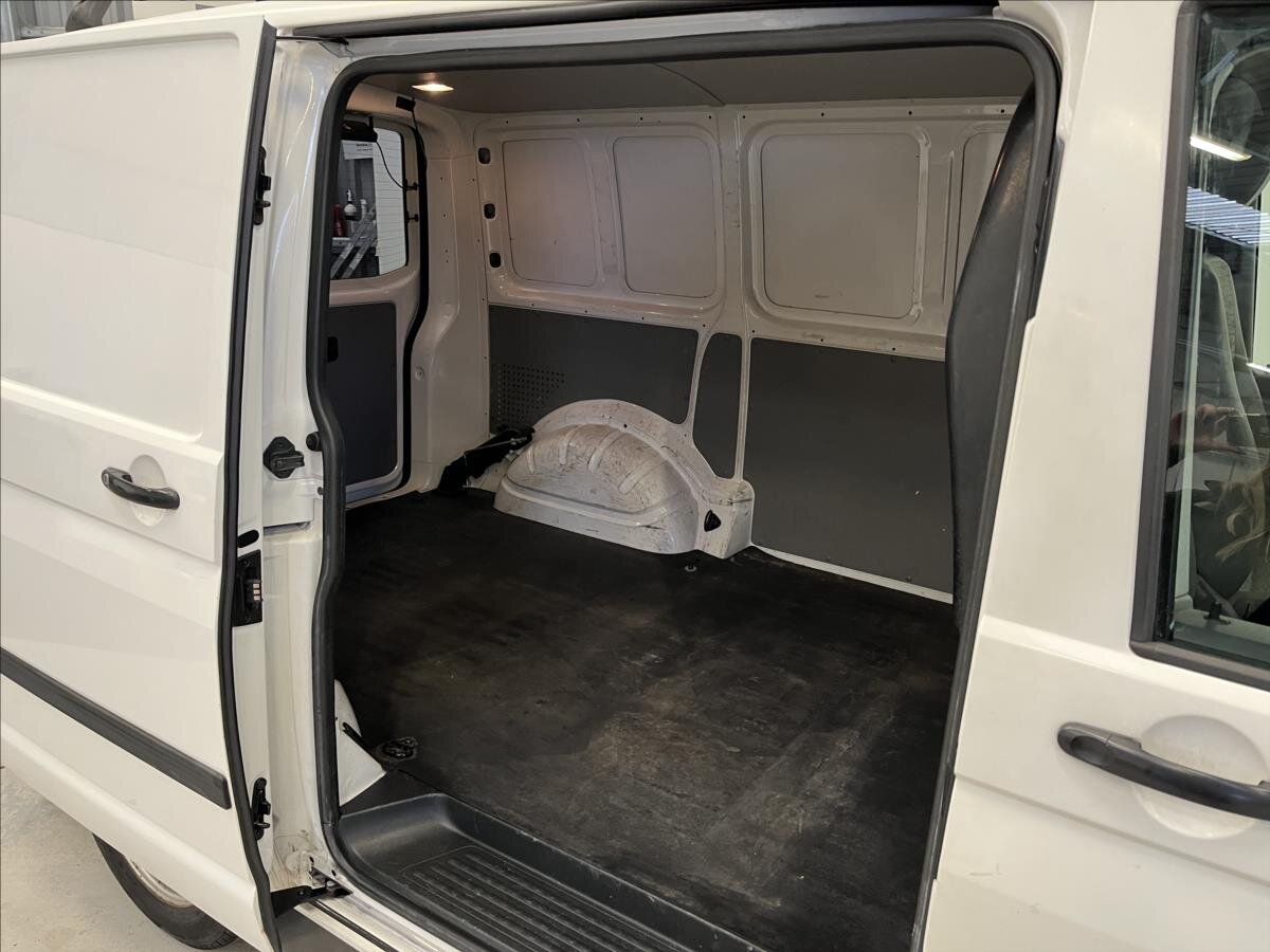 Volkswagen Transporter Skříň 2,0 l 75 kw