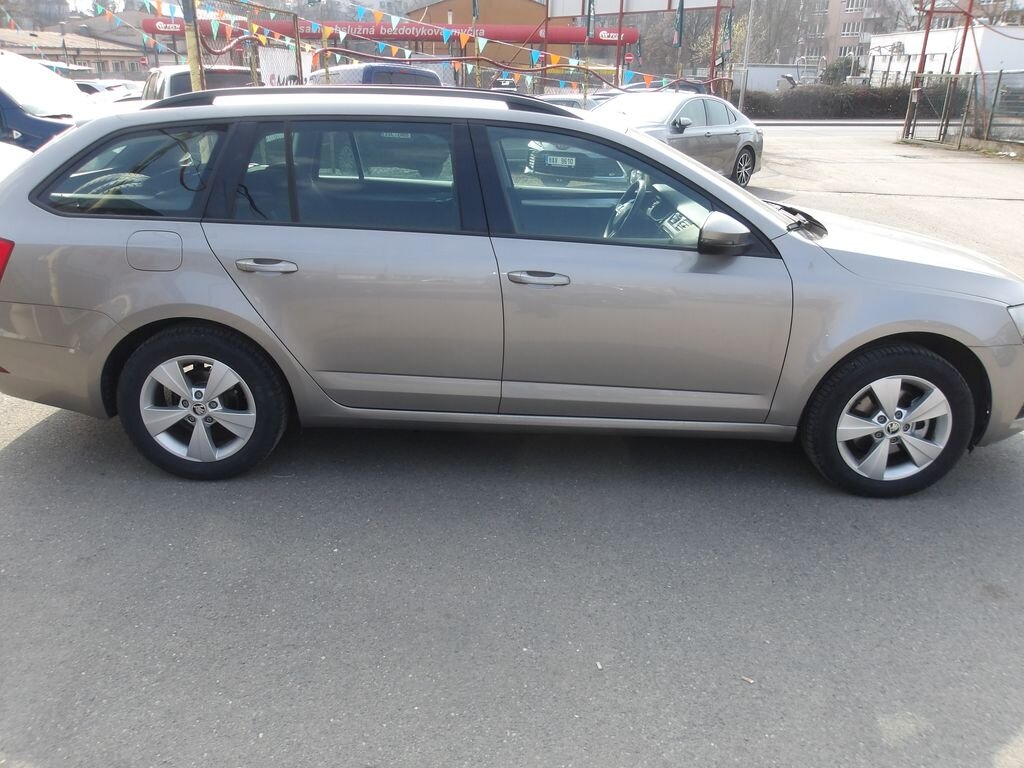 Škoda Octavia Kombi 1,5 l 110 kw