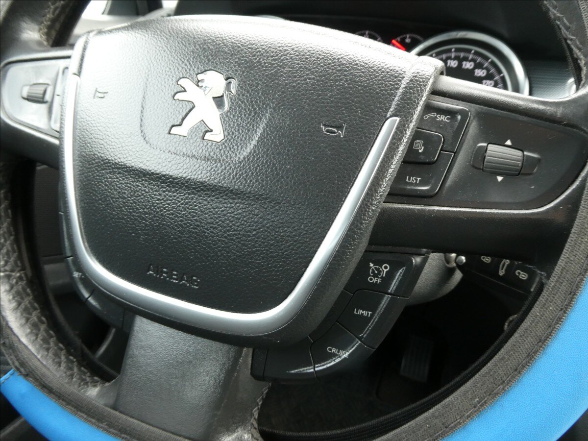 Peugeot 508 Sedan / Limuzína 1,6 l 115 kw