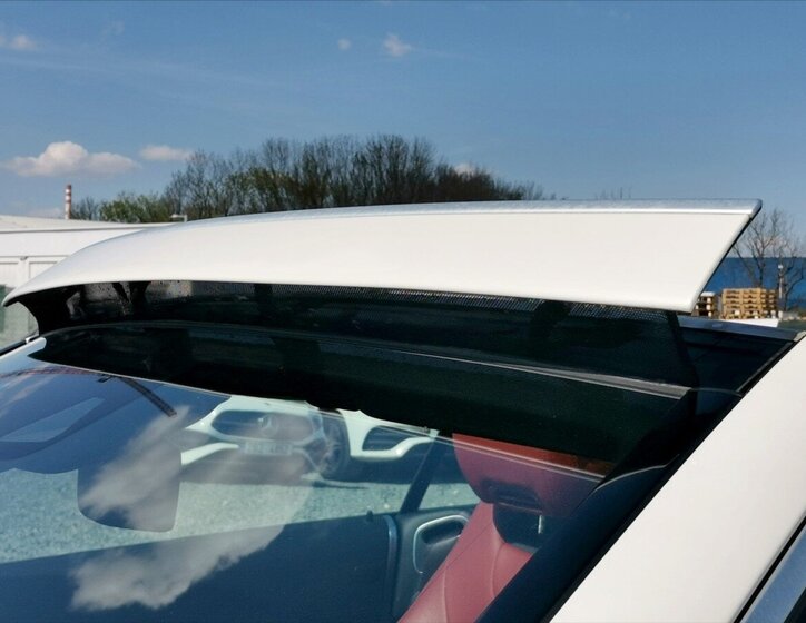 Mercedes-Benz Třídy C Kabriolet 2,0 l 180 kw