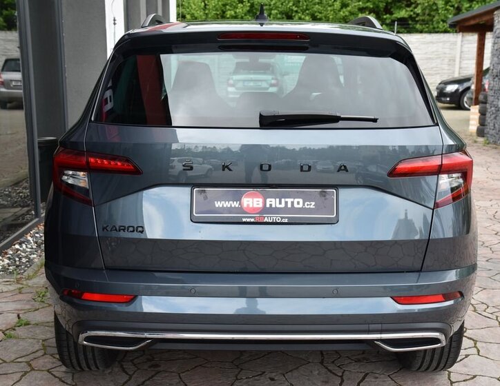Škoda Karoq SUV / Terénní 1,5 l 110 kw