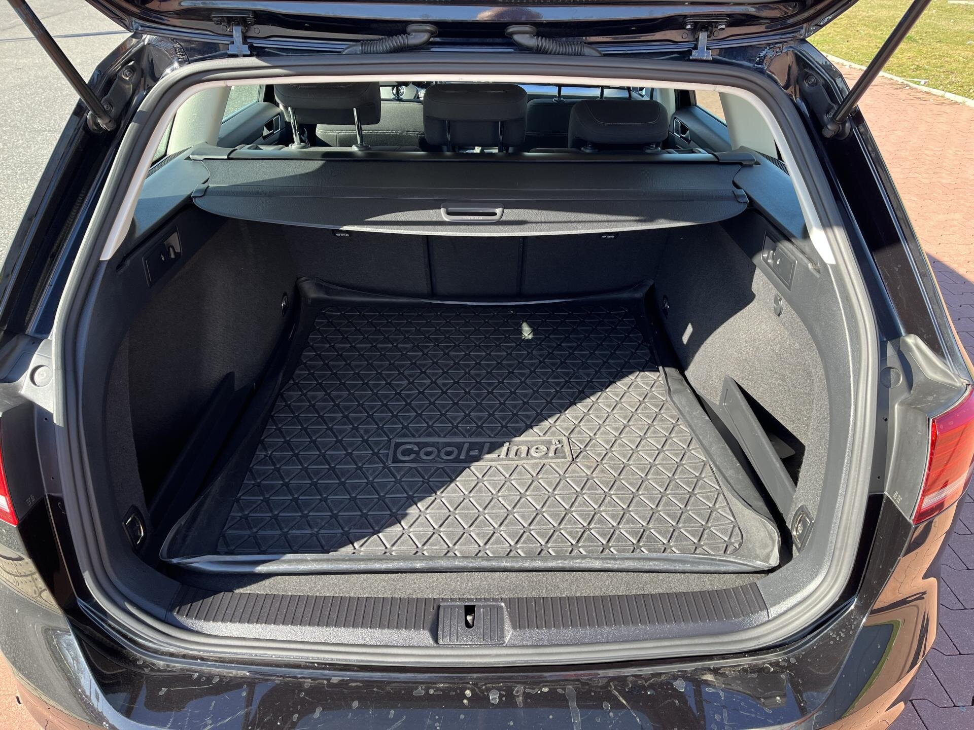 Volkswagen Passat Kombi 2,0 l 110 kw