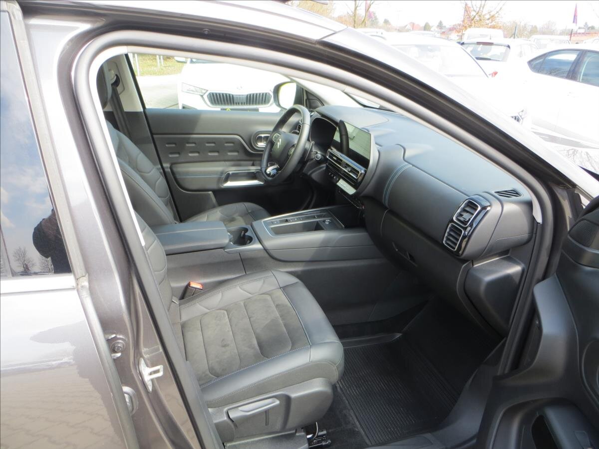 Citroën C5 Aircross SUV / Terénní 1,5 l 96 kw