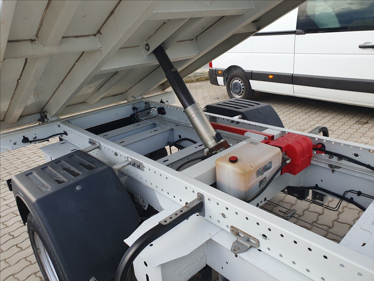 Renault Master Sklápěč 2,3 l 96 kw