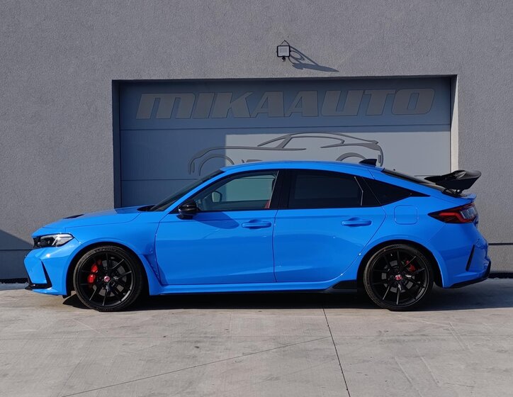 Honda Civic Hatchback 2,0 l 242 kw