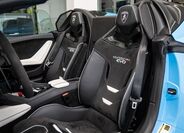 Lamborghini Huracán 8