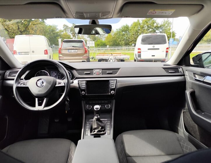 Škoda Superb Sedan / Limuzína 1,4 l 92 kw