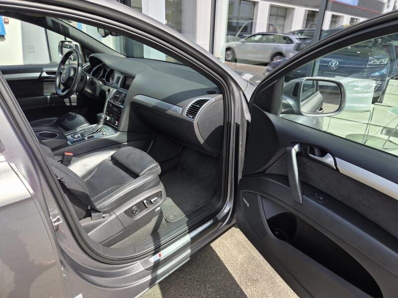 Audi Q7 SUV 4,1 l 250 kw