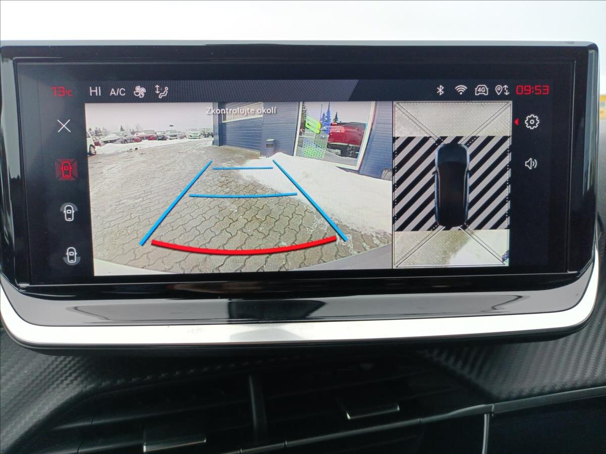 Peugeot 2008 SUV 1,2 l 96 kw