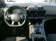 DS Automobiles DS7 Crossback 10