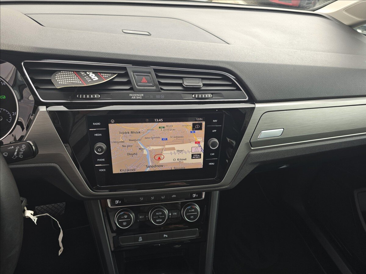 Volkswagen Touran Kombi 2,0 l 110 kw