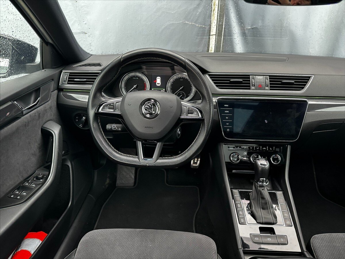 Škoda Superb Kombi 2,0 l 206 kw