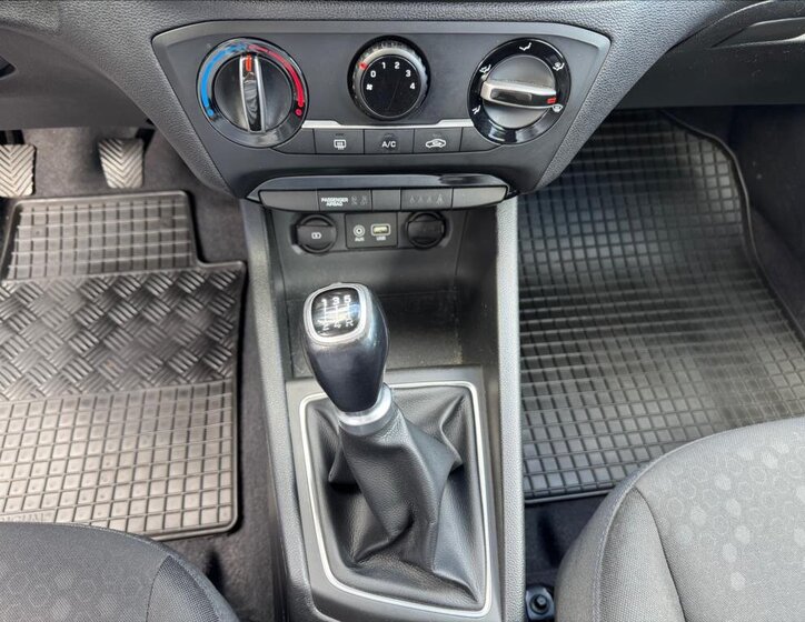 Hyundai i20 Hatchback 1,2 l 55 kw