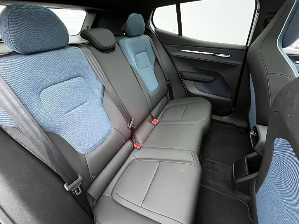 Volvo EX30 SUV 0,0 315 kw