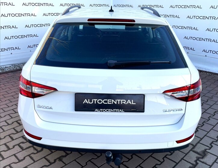 Škoda Superb Kombi 1,4 l 92 kw