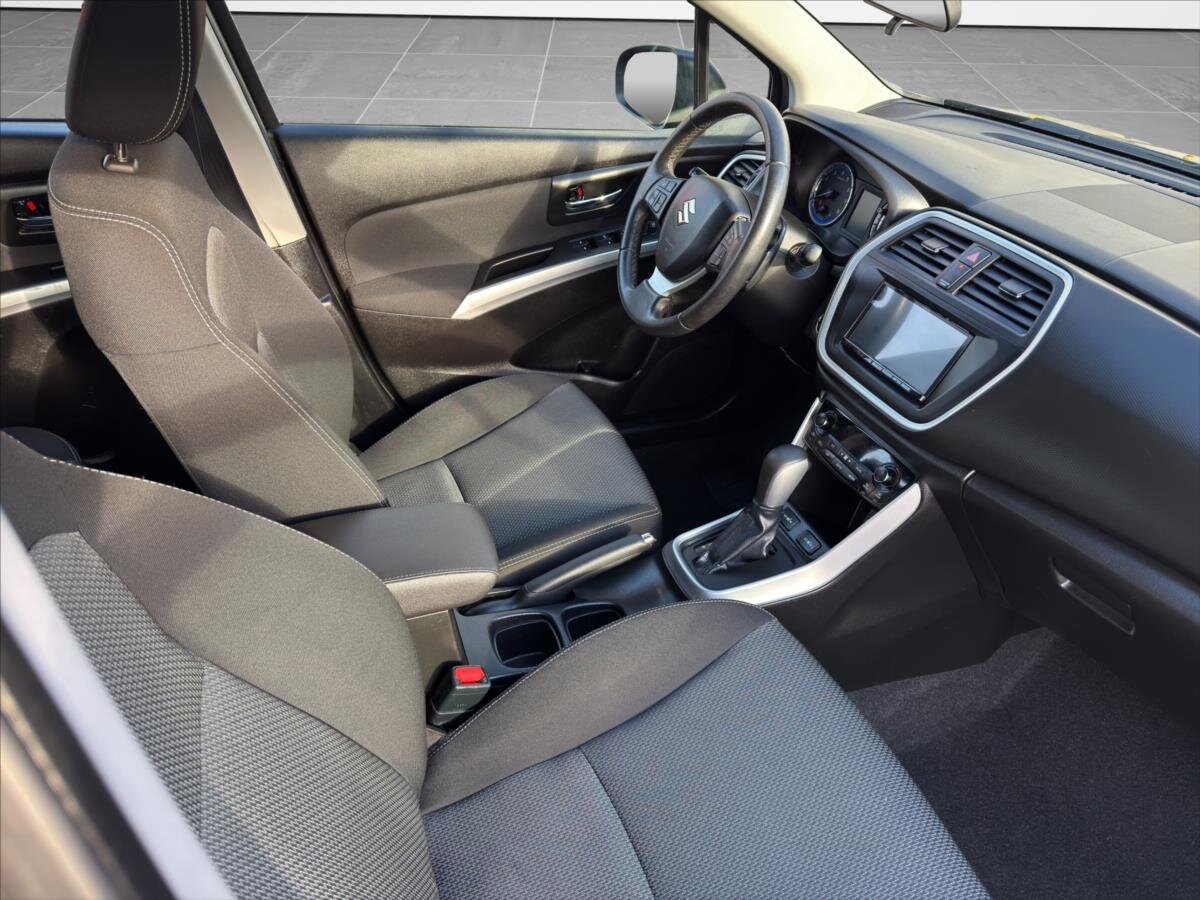 Suzuki SX4 S-Cross SUV / Terénní 1,6 l 88 kw