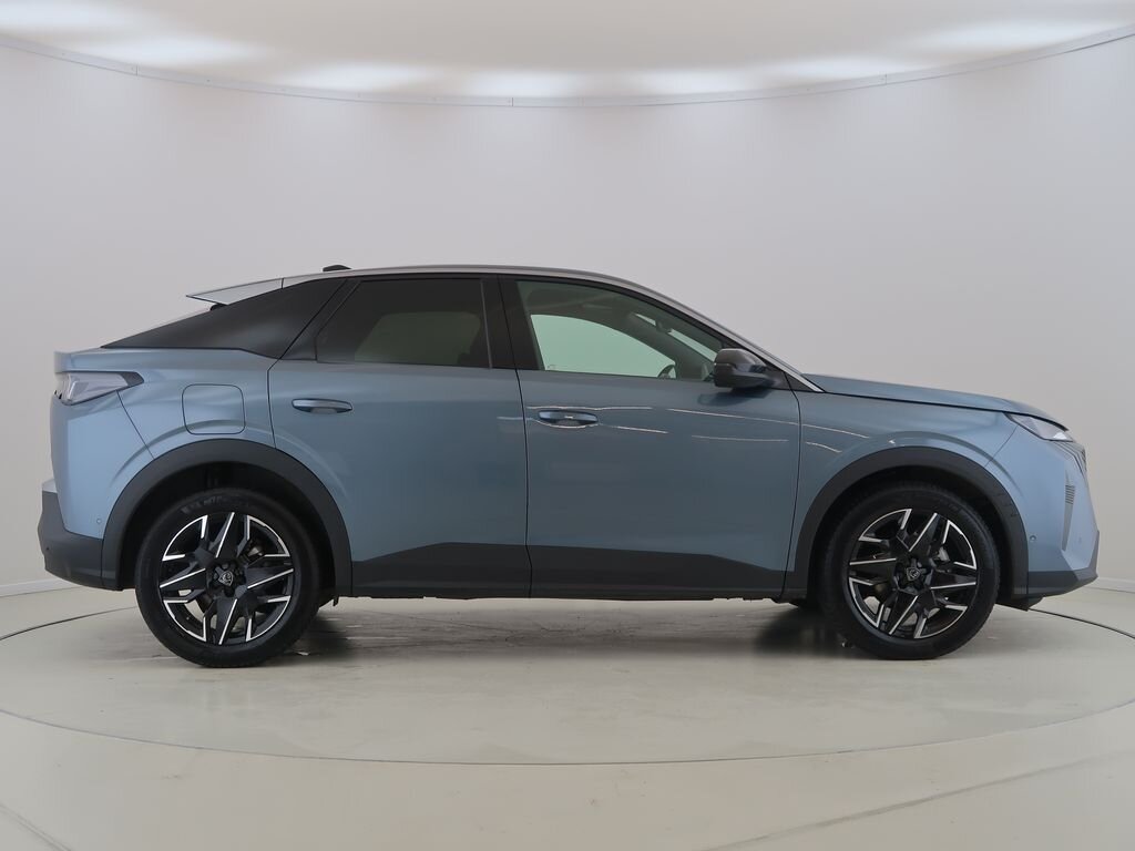 Peugeot 3008 SUV / Terénní 1,2 l 100 kw