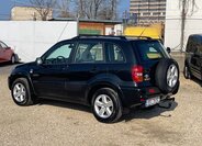 Toyota RAV4 SUV / Terénní 2,0 l 85 kw