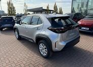 Toyota Yaris Cross 8