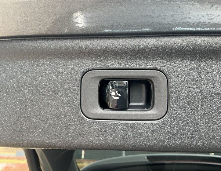 Mercedes-Benz EQE Sedan / Limuzína 0,0 300 kw