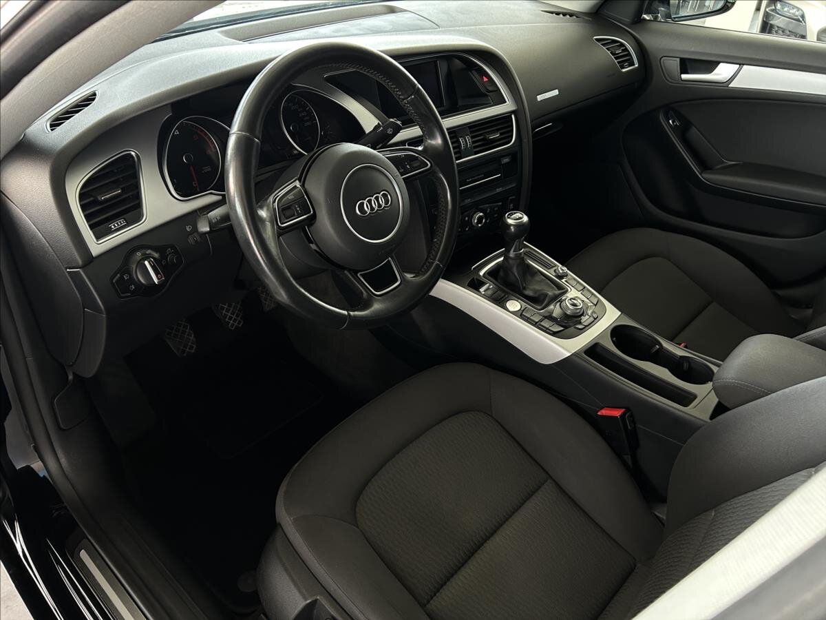 Audi A5 Sedan / Limuzína 2,0 l 140 kw