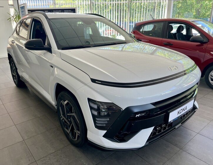Hyundai Kona SUV / Terénní 1,6 l 145 kw