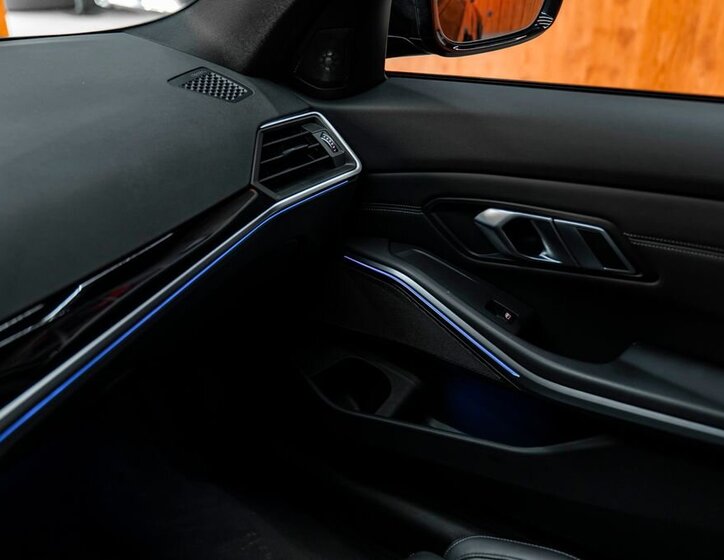 BMW M3 Sedan / Limuzína 3,0 l 353 kw