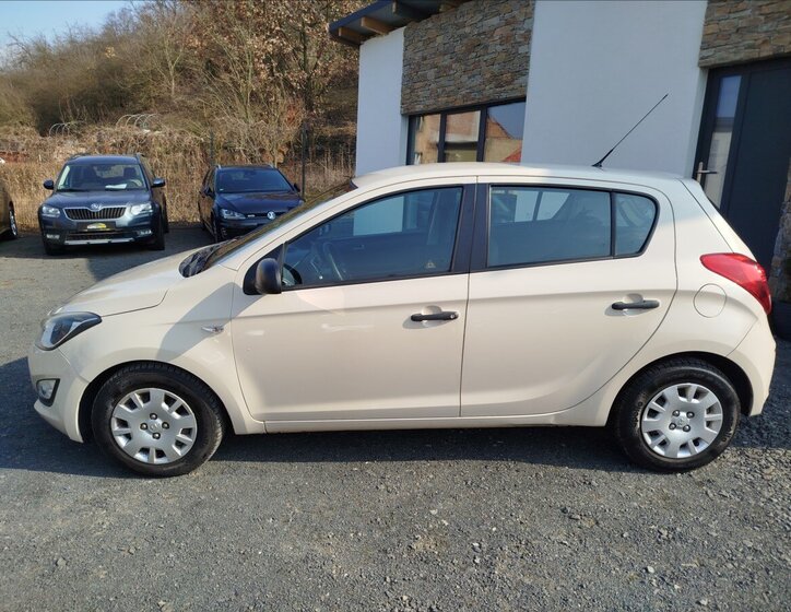 Hyundai i20 Hatchback 1,2 l 63 kw
