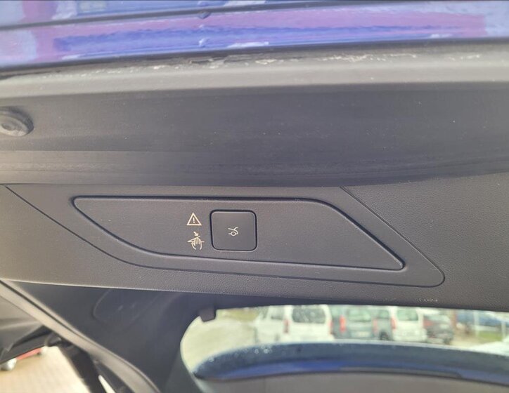 Citroën C4 SpaceTourer Kombi 2,0 l 120 kw