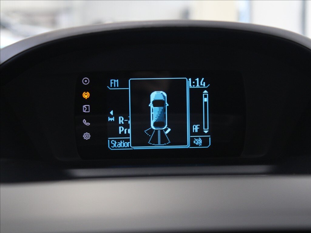 Ford Kuga SUV / Terénní 2,0 l 110 kw