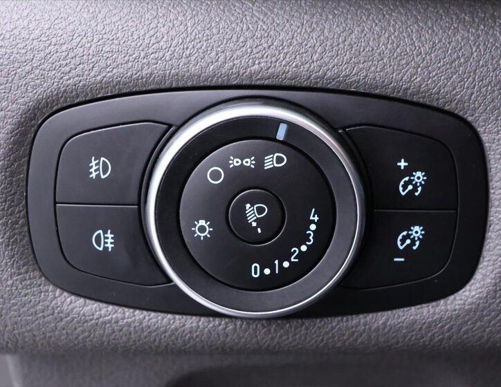 Ford Transit Custom 13