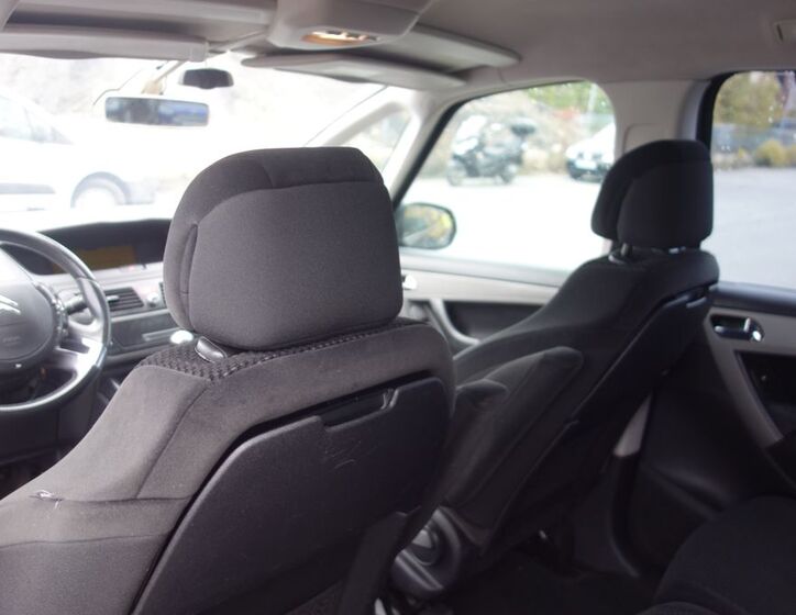 Citroën Grand C4 Picasso 21