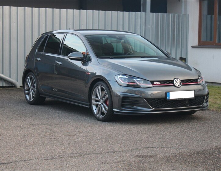 Volkswagen Golf Hatchback 2,0 l 180 kw