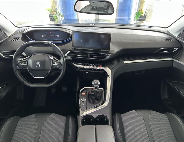 Peugeot 3008 SUV / Terénní 1,5 l 96 kw