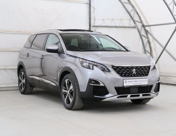 Peugeot 5008 SUV / Terénní 1,2 l 96 kw