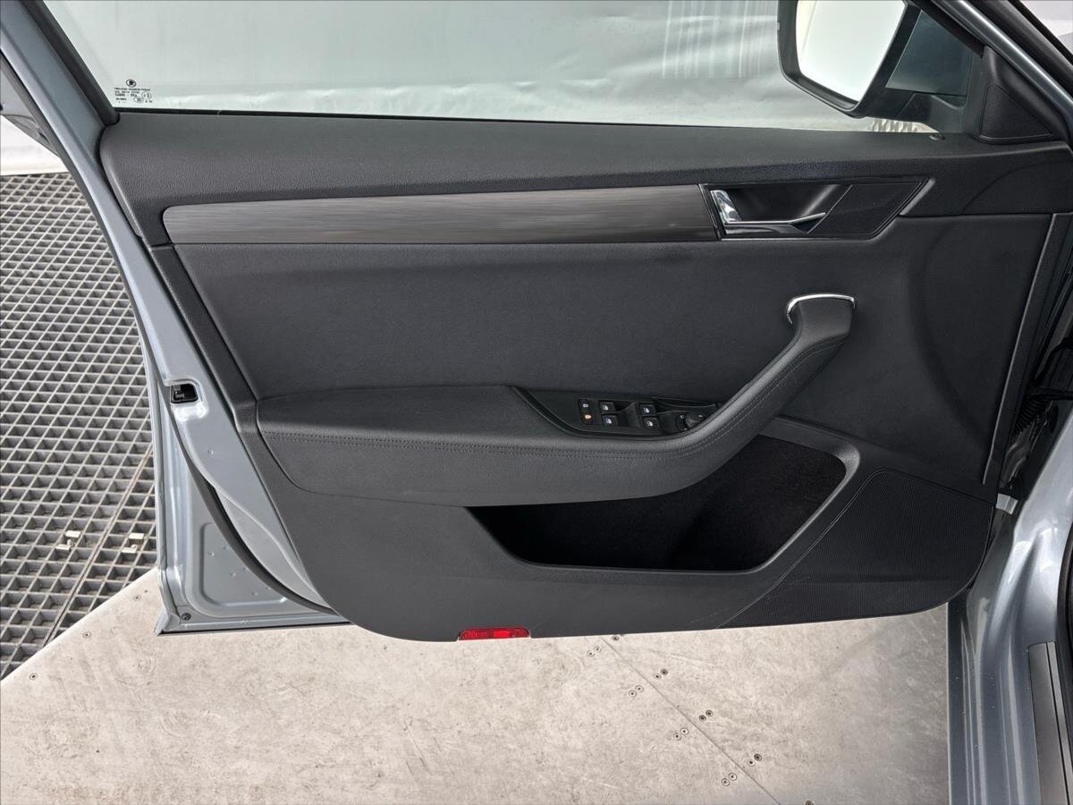 Škoda Superb Kombi 2,0 l 110 kw