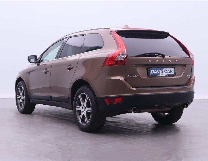 Volvo XC60 SUV 2,4 l 120 kw