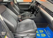 Volkswagen Passat 30