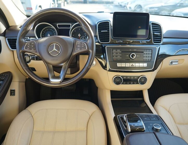 Mercedes-Benz GLE SUV / Terénní 3,0 l 190 kw