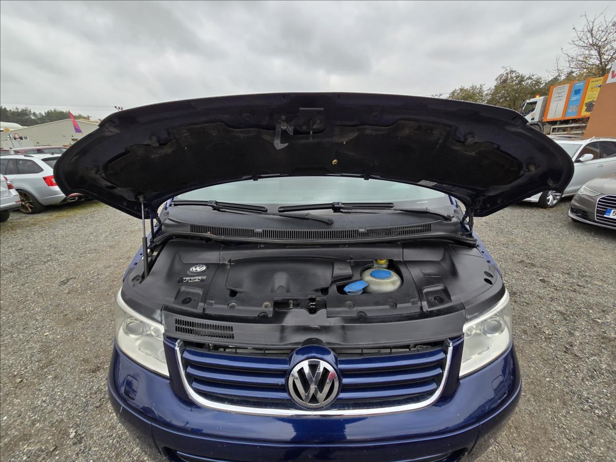 Volkswagen Multivan Kombi 2,5 l 128 kw