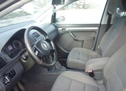Volkswagen Touran 16