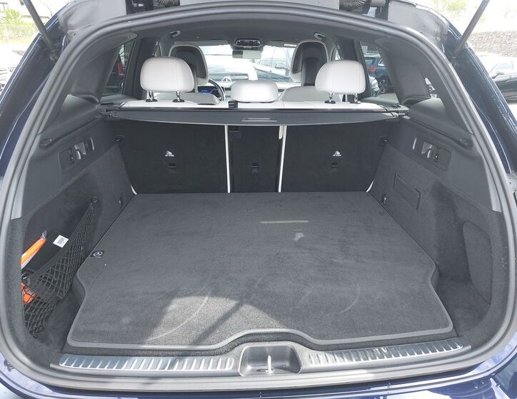 Mercedes-Benz GLC 10