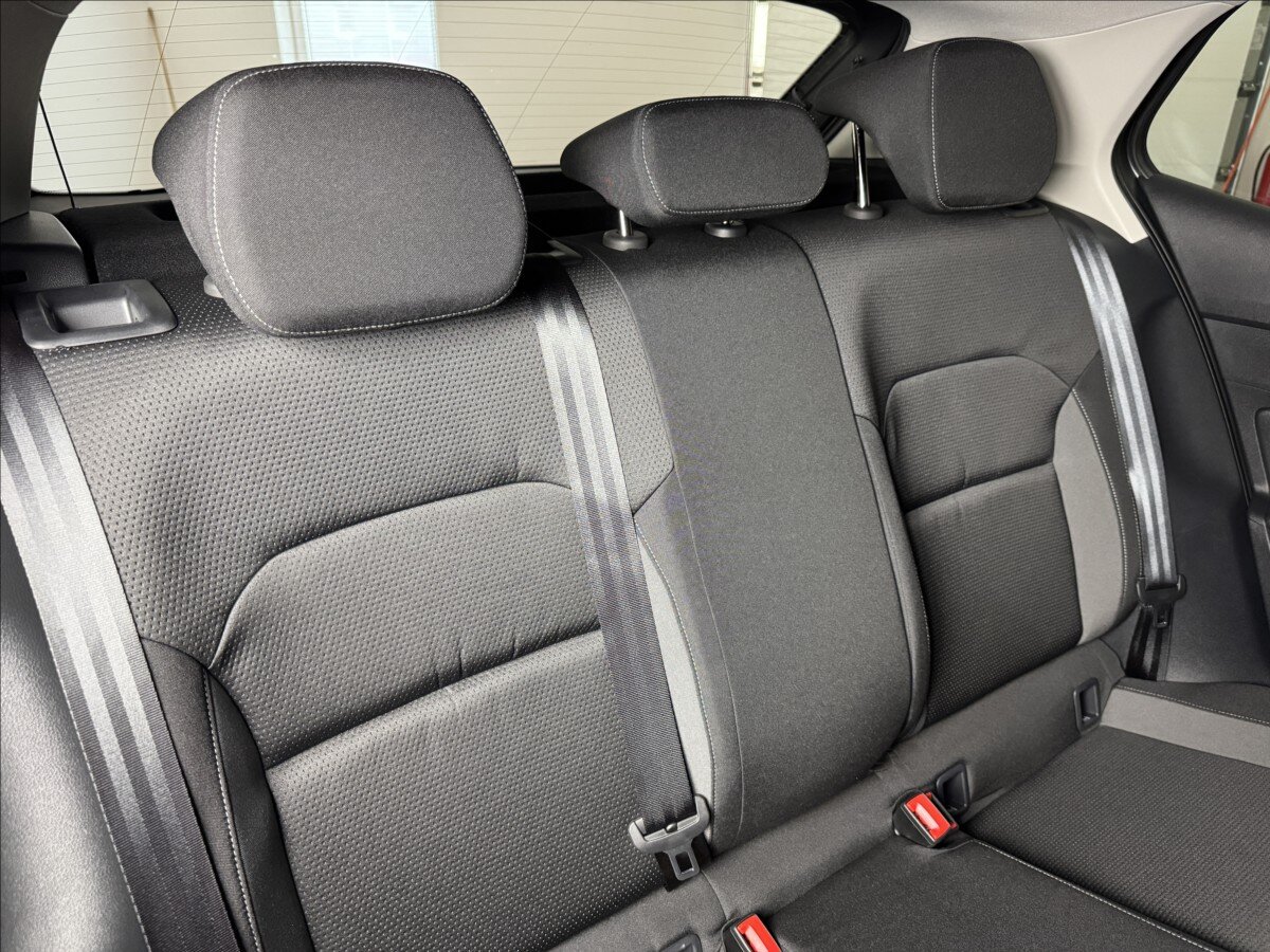 Škoda Fabia Hatchback 999,0 48 kw