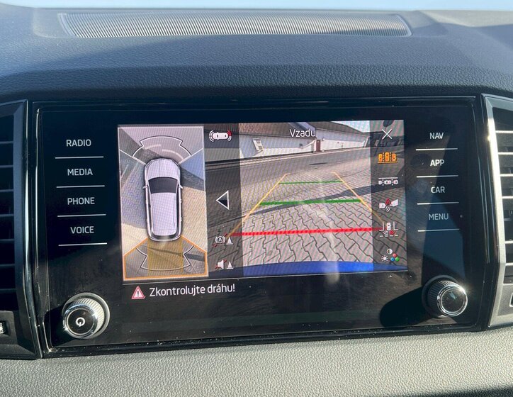 Škoda Karoq SUV / Terénní 1,5 l 110 kw