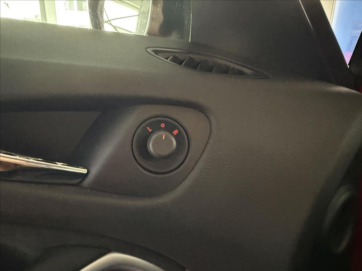 Opel Zafira MPV 2,0 l 96 kw