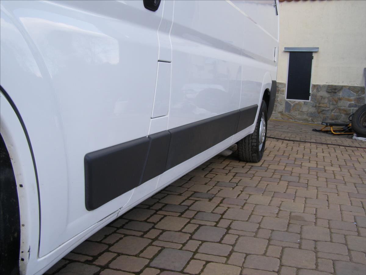 Peugeot Boxer Ostatní 2,2 l 96 kw