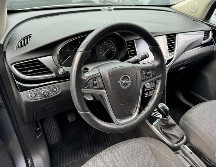 Opel Mokka SUV / Terénní 1,6 l 81 kw